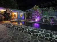 Hotel Casa del Arbol Manuel Antonio - Adults Only โรงแรมใกล้ท่าจอดเรือ Pez Vela