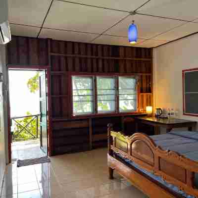 อ่าวผ่อง รีสอร์ท Rooms