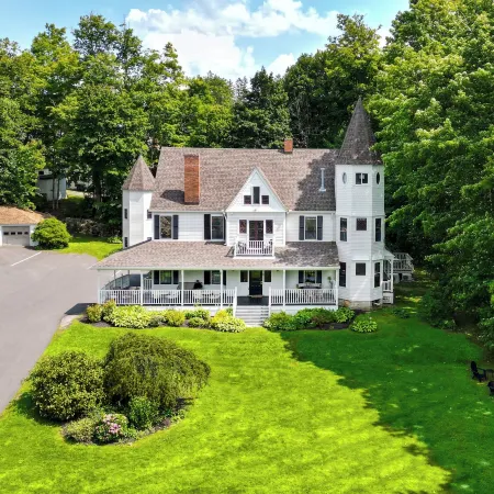 Hideaway Inn Lenox