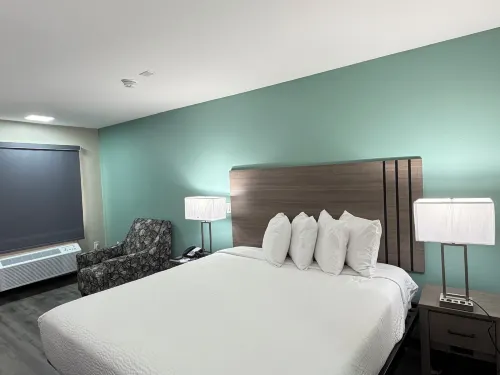 Baymont by Wyndham Pensacola at NAS Corry