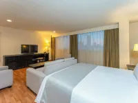 Hotel Dann Av. 19 Hôtels à proximité de : Tour Colpatria