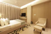 Chinmay Hotel & Resort - balcony