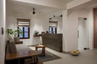 Delhi House