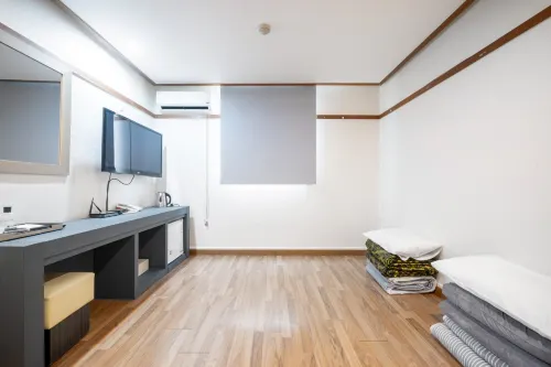 Cheongju Imperial - 2 ดาว