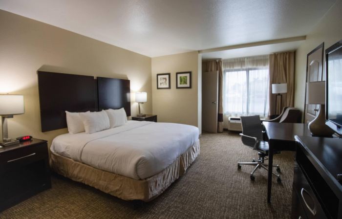 Comfort Inn & Suites
