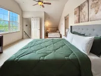 Victorian Chateau Retreat 3 Bedroom Townhouse - Balkon