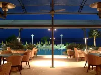 Hotel Carvoeiro Plaza - breakfast