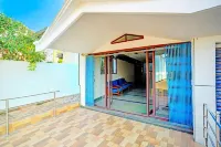 Classic With Balcony Hotel Raj - 2-Star
