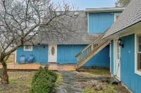 Chautauqua Lake Views! Bemus Point Getaway - 3-Star