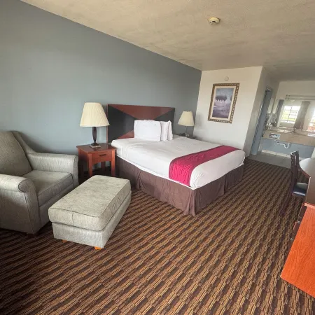 Budget Host Inn