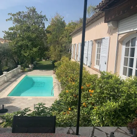 Les Petites Terrasses