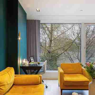 Urban Chic - Aird Rooms