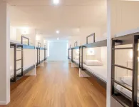 เบานซ์ แอร์ลี บีช โรงแรมใน