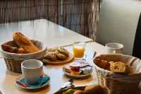 Hôtel Orange Marine - Breakfast