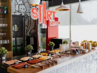 Ibis Hotel Alicante - breakfast