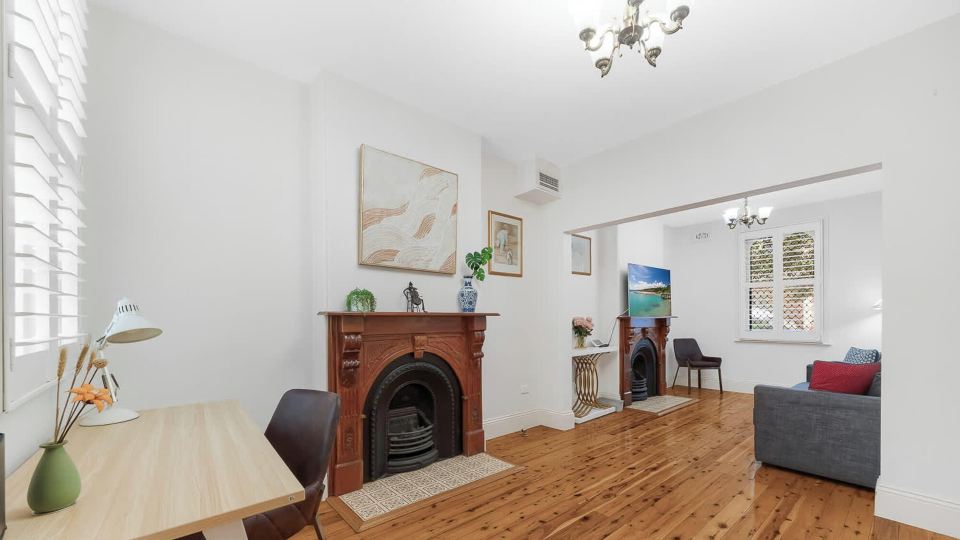 Metawise Luxury 3BR Terrace in The Heart of Sydney