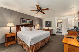Redwood Hyperion Suites