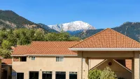 Magnuson Hotel Manitou Springs - WiFi
