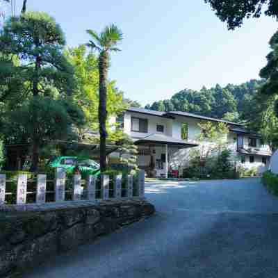 Yomogitei Henmi Hotel Exterior