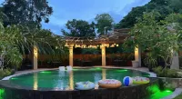 Hotel Dumaguete - Infinity Pools