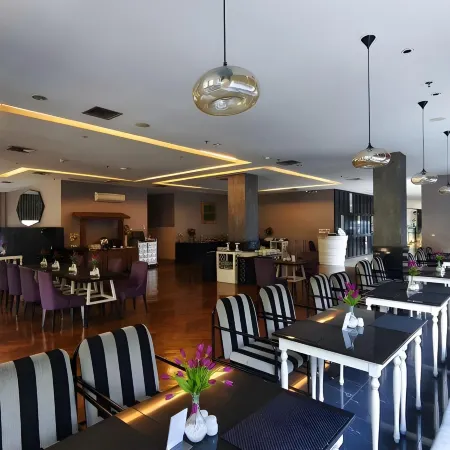 Hotel Diradja