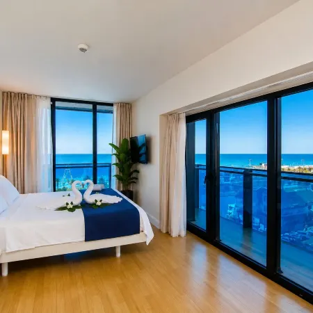 P a n o r a m a Orbi City with Sea View