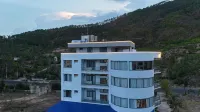 Rubeach Hotel & Rerost - Parking