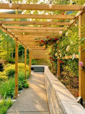 Waterfront Room with Private Bath and Deck Near Marina, Private Beach Access