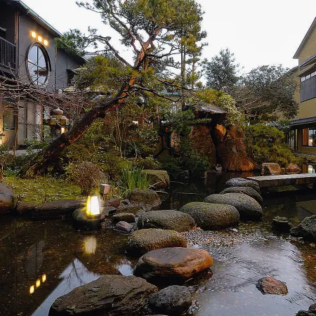 Yuraku Hotel