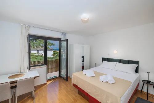 Moder studio for 2 persons in Malinska, island of Krk - 3성급