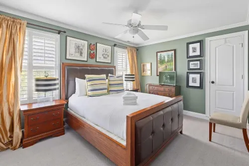 Boview Hall- Poo l Hot Tub-15 mins to Kiawah - Homestays