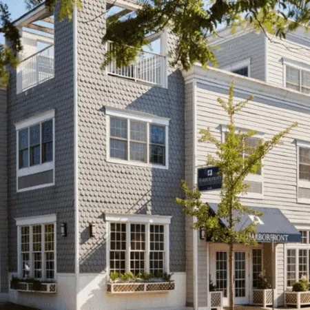 The Harbor Front Inn