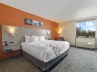 Sleep Inn Chambersburg - parking