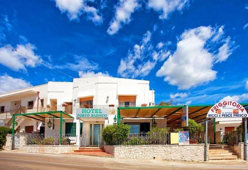 Hotel Porto Badisco - Housity