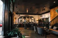 Sentinel Hotel - 5-Star