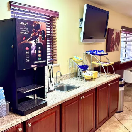 Days Inn by Wyndham Rio Rancho