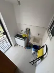 2BR Apt Near HOMS & Airport w Parking w WiFi - 公寓