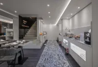 Hotel Moon & Sun Porto - Airport Shuttle
