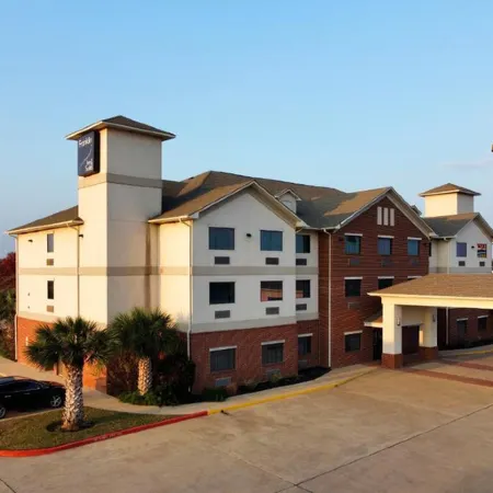 Franklin Inn & Suites by IHG