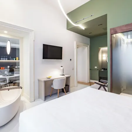 Caracolé Luxury Suites