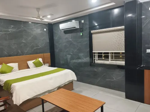 HoTEL MADHAVI PRIME - 2-Star