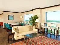 Sheraton Myrtle Beach Hotels near Encounters UFO Experience