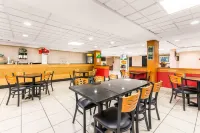 Quality Inn & Suites Orlando Airport - 2-Sterne