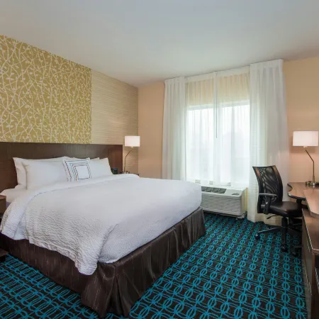 Fairfield by Marriott Inn & Suites Dayton Downtown