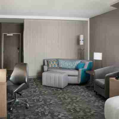 Courtyard Pullman Rooms