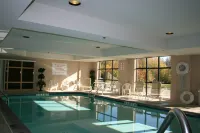 Hampton Inn East Windsor - Swimmingpools