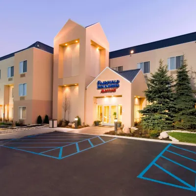 Fairfield Inn & Suites Merrillville Hotels near Deep River Waterpark