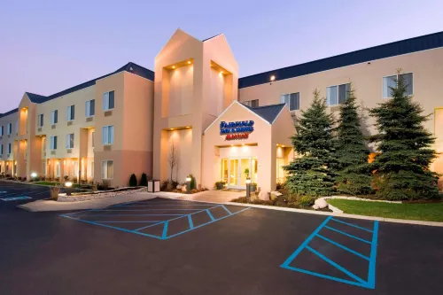 Fairfield Inn & Suites Merrillville - parking