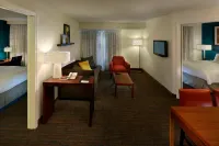 Residence Inn Danbury - Pet friendly