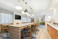 Fairfield Inn & Suites Houston Humble - 3-Star